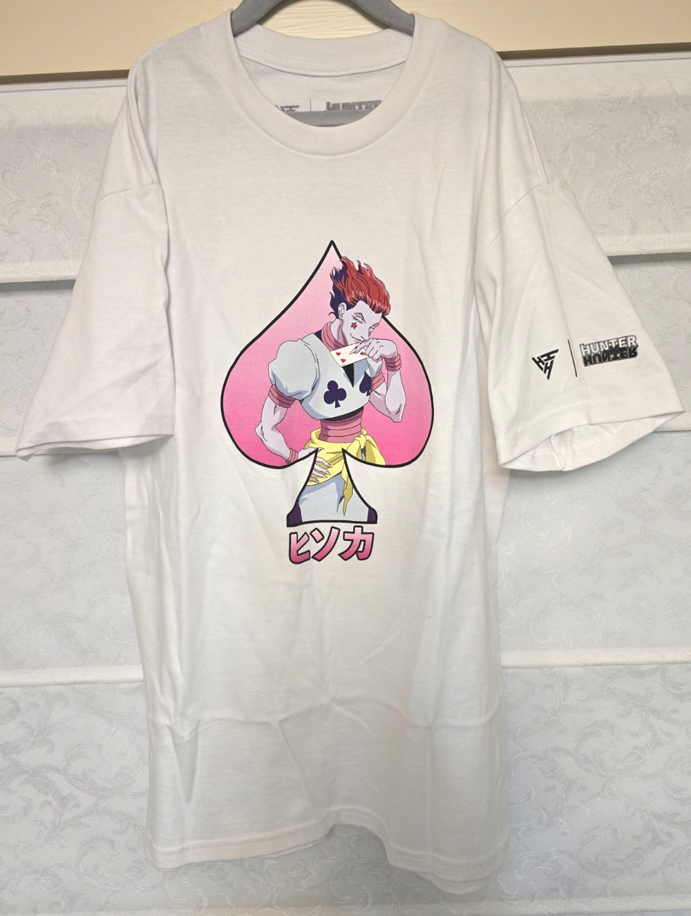 Hypland Hunter x Hunter Hisoka Spade Mens Small White Official Anime Tee NWOT